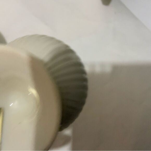 Vintage Lenox USA Porcelain - Long Neck Potbelly Vase Footed 24k & candle holder - Picture 10 of 13